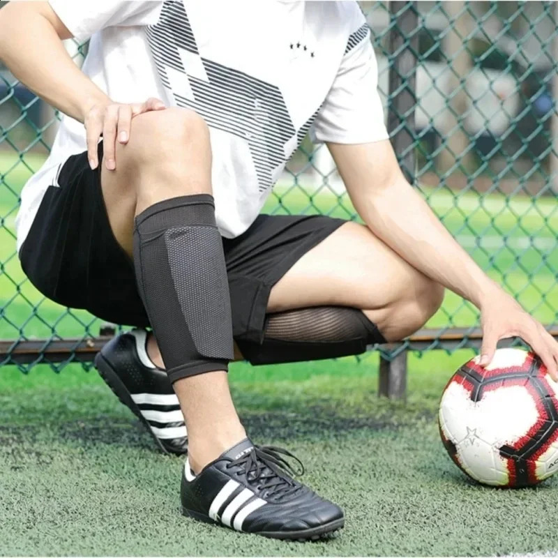 A Set Soccer Protective Socks with Pocket for Football Shin Pads Leg Protector Calf Sleeves Adults Child Guard Support Sock 240117