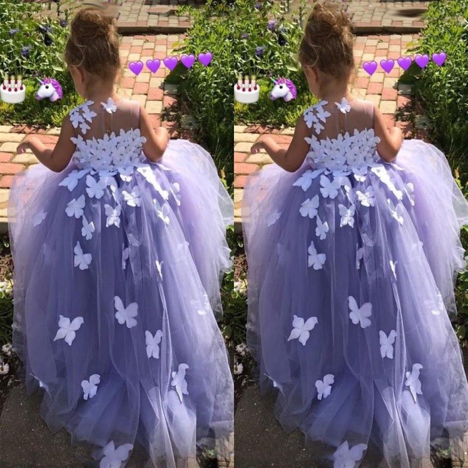 Lila 7 -årig bollklänning Flower Girl Dresses Tulle 3d Floral Applicies Pageant Gowns Fjäril Natt nattvardsklänning Kostymer251Z