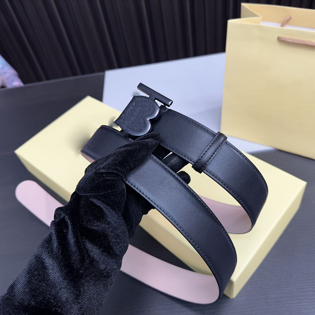 Women's Fashion Belts Quiet Letter Great Metal Needle Buckle Men's Casual Clothing Paired with Personalized Designer Belt