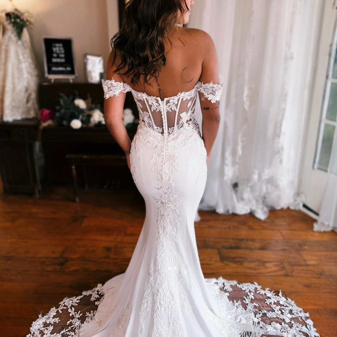 Land-Meerjungfrau-Hochzeitskleid für die Braut, schulterfrei, mit Perlen besetzt, Spitze, Brautkleider für die Ehe, Kleider, Sweep-Zug, Designer-Kleid NW065