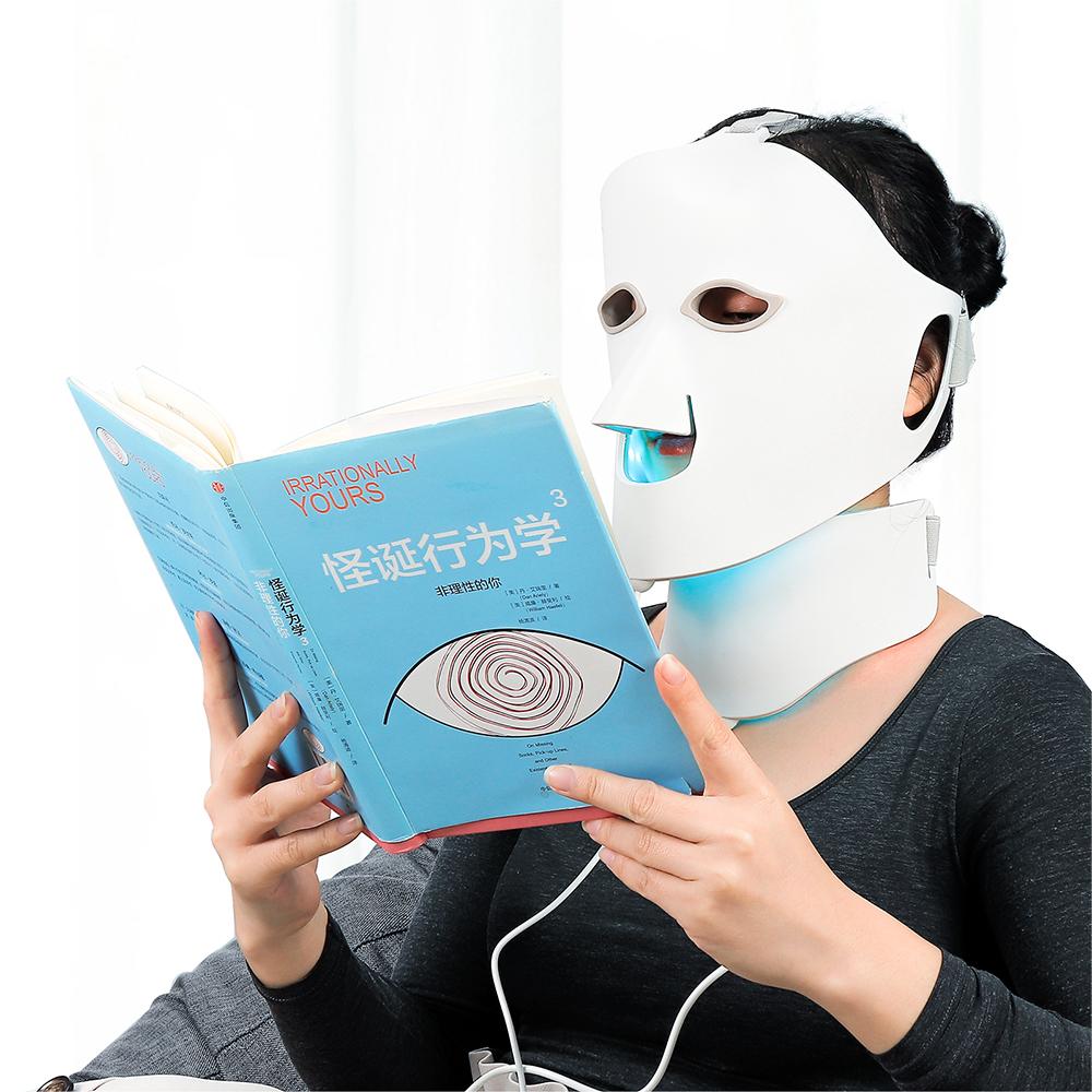 7-farbige Gesichtshaut-Schönheits-LED-Rotlichttherapie-Maske, weiche, flexible Silikon-LED-Maske für Gesicht und Hals
