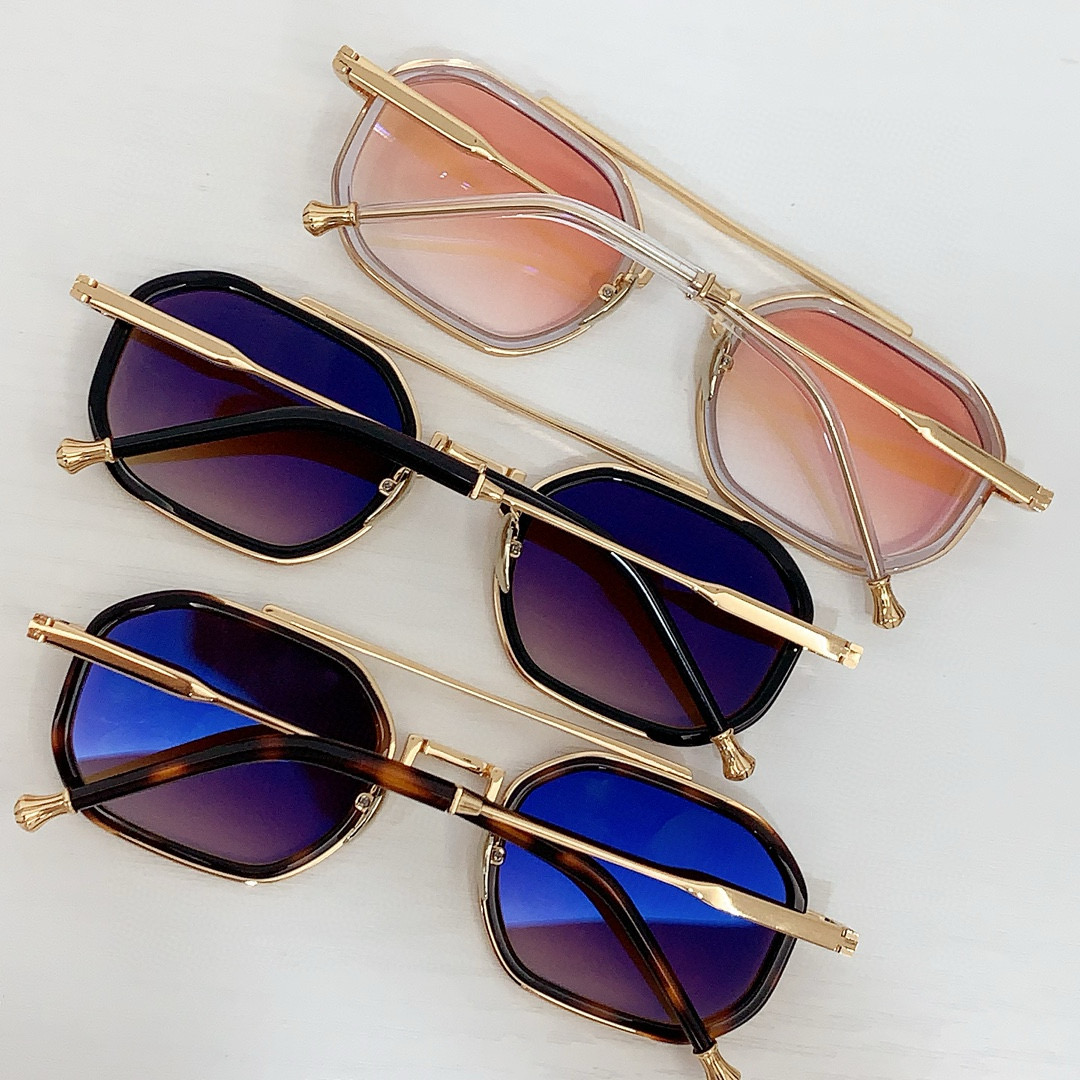 Mode Klassieke Designer Zonnebril Voor Dames Heren Metaal Vierkant Gouden Frame UV400 Gradiëntlenzen Vintage Stijl Attitude Zonnebril Bescherming Designer Brillen