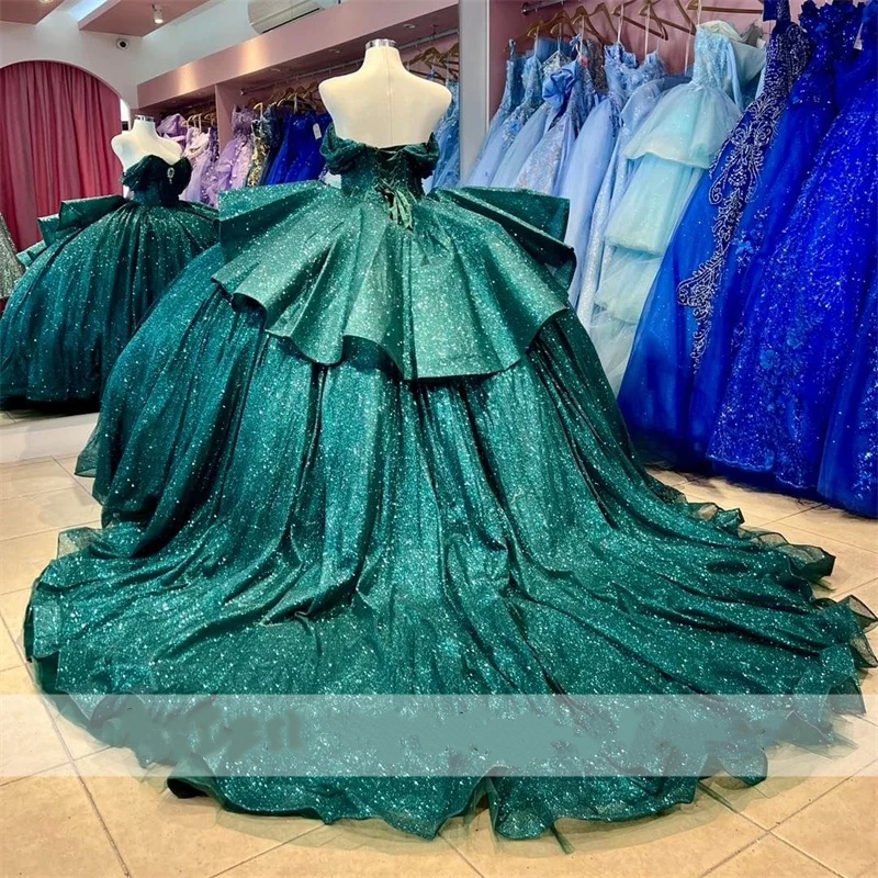 Блестящие изумрудно-зеленые платья Quinceanera 2024, бальное платье Sweet 16, платье с кристаллами и стразами, корсет, вечерние платья, Vestido