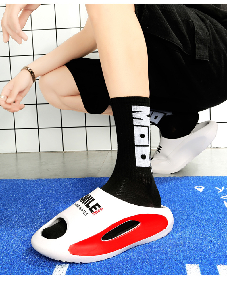 Summer couple slippers with thick soles and a feeling of stepping on feces cool slippers with a straight line EVA men's and women's sports trend slippers