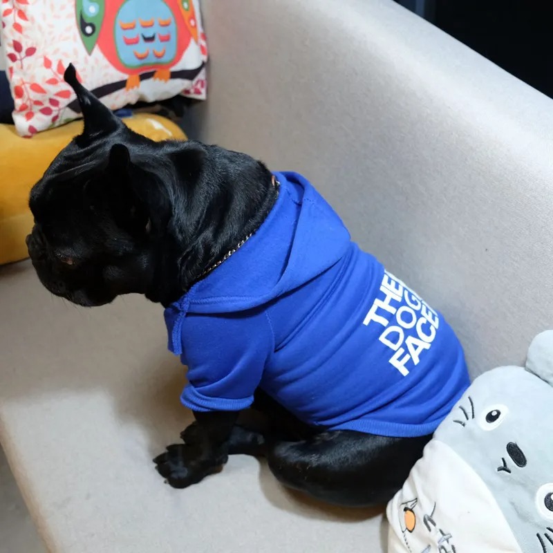 Büyük ve küçük köpekler evcil giyim kıyafetleri köpek kıyafetleri köpek yüz evcil köpek sweatshirt dört mevsim küçük ve orta köpek kapüşonlu