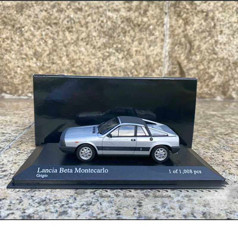 Elektrische/RC Auto Diecast 1 43 Schaal LANCIA Subklassieke Oude Auto Beta Montecarlo Legering Model Auto Speelgoed voor Jongens 18 Jaar Display Collectie GiftL231223