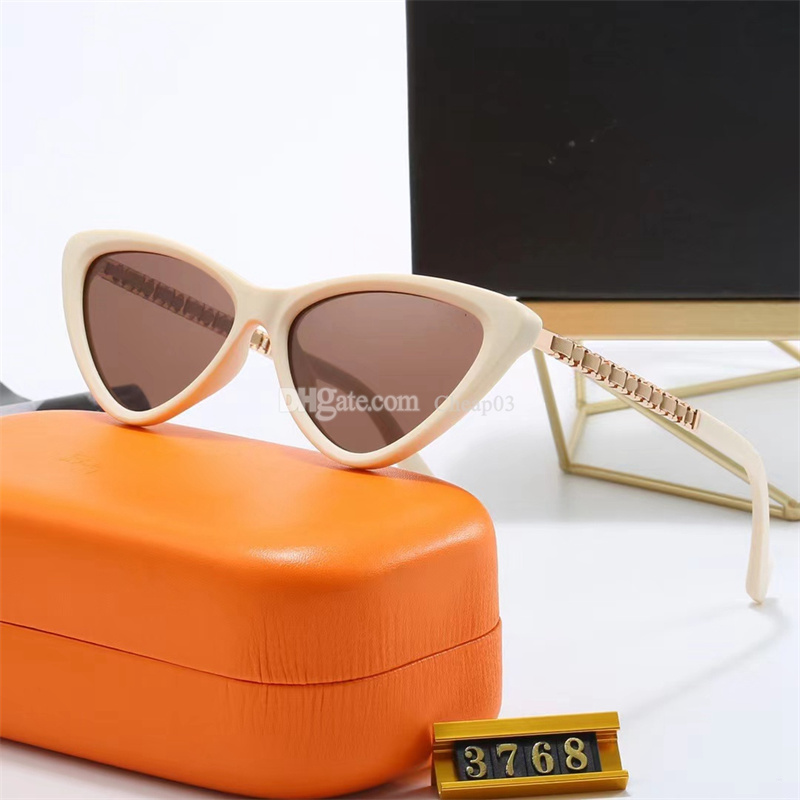 Summer Ladies Luxury Designer Sunglasses for Womens men oversized lens beach goggle gradient Sun glasses Polarized frames attitude case vintage With box and Case