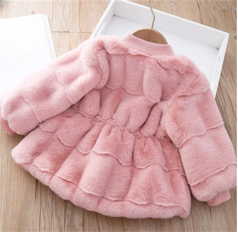 Children's clothing autumn and winter jackets new 2024 Korean version thickened imitation fur sweater girls coat