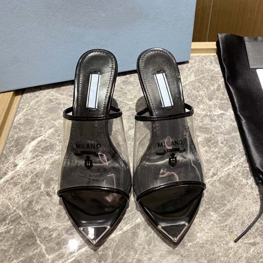 Sandali da donna firmati Tacchi alti in perspex stampato Pantofole milanesi alla moda Tacchi alti spessi Pantofole con sottopiede in pelle metallizzata argento nero