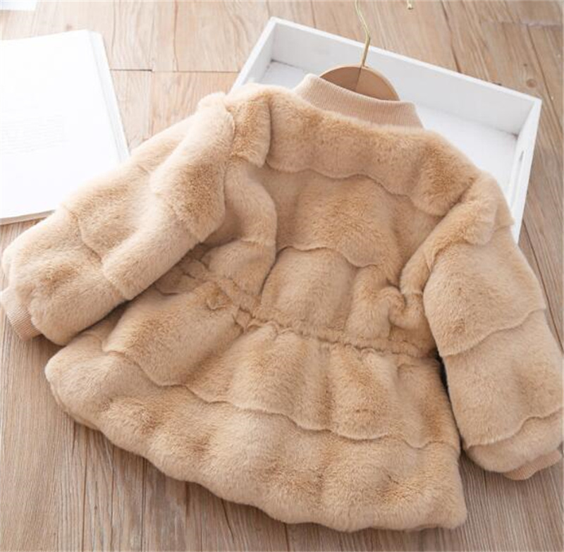 Children's clothing autumn and winter jackets new 2024 Korean version thickened imitation fur sweater girls coat