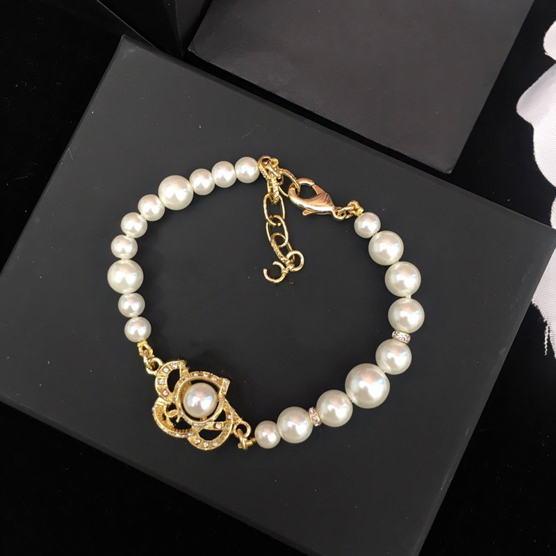 Luksusowy projektant gwiazda Pearl Diamond Bransoletka 18K Gold Pearl Heart Bransoletka dla kobiety Prezent Bransoletka ze stali nierdzewnej Podaż biżuterii