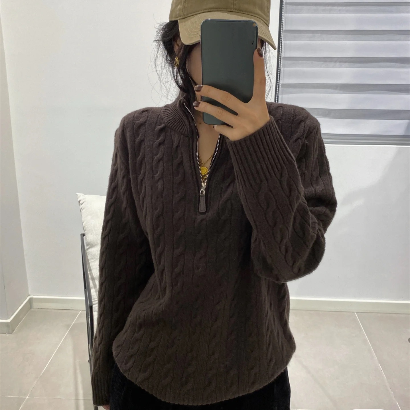 2024 Autumn Winter New Women Sweaters Sticked Luxury Designer Half Zip Small Pony Cashmere Pullovers Lossa långärmad kvinnlig ulltröja