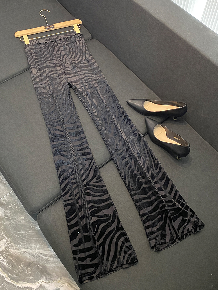 2024 Spring Black Striped Two Piece Pants Set Long Sleeve Round Neck Velor Top + Flare Trousers Pants Set Two Piece Suits O4J152730