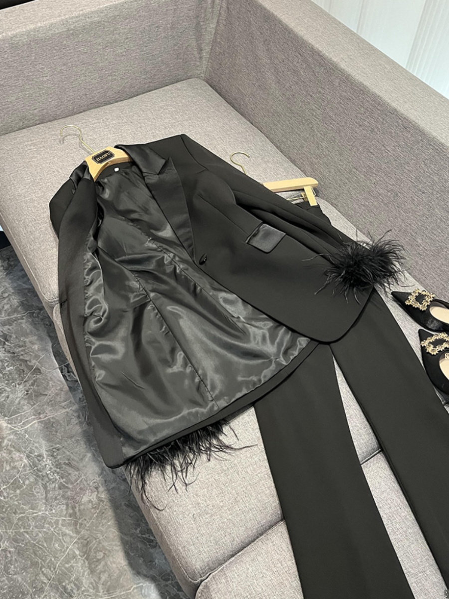 2024 Spring White / Black Solid Color Feather Two Piece Pants Sets Long Sleeve Notched-Lapel Panelled Blazers Top + Long Pants Set Two Piece Suits O4J151401
