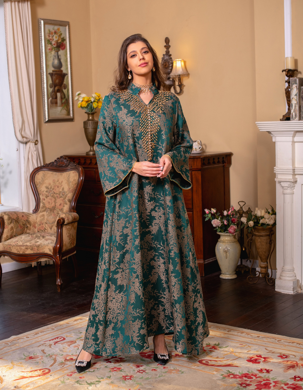 Muslimisches Abendkleid Jacquard Stickerei Kleid Beading Mode Kaftan Arabian Dubai Abaya Vestidos Musulmanes Bayan Modest Kleid für Frauen