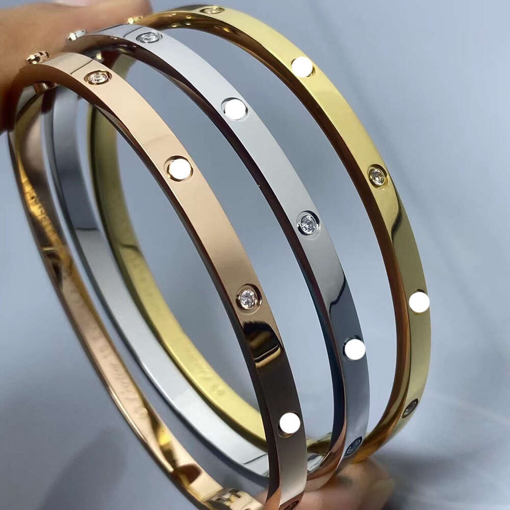 Couples à vis version haute et étroite, bracelet personnalisé à la mode pour femmes, sens du design léger et de niche