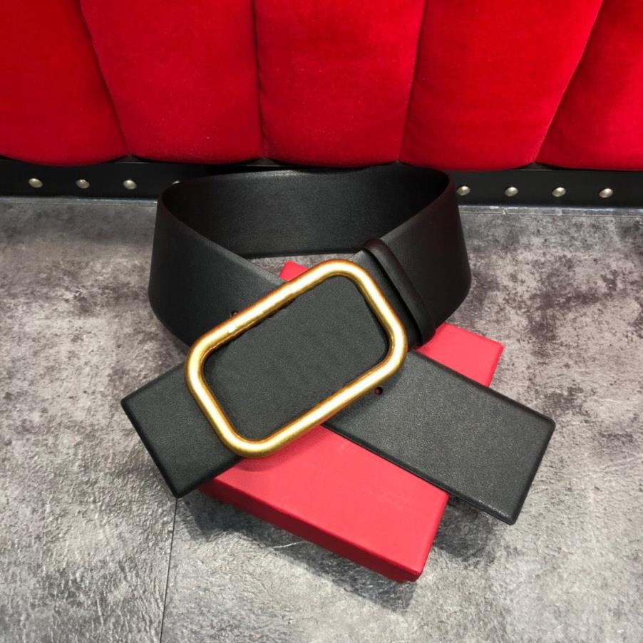 Femmes classiques Big Buckle Belts Quality Black Blanc Vérat Gold Gold Buckle Boucle Femmes Box Box Women Designers Be3126