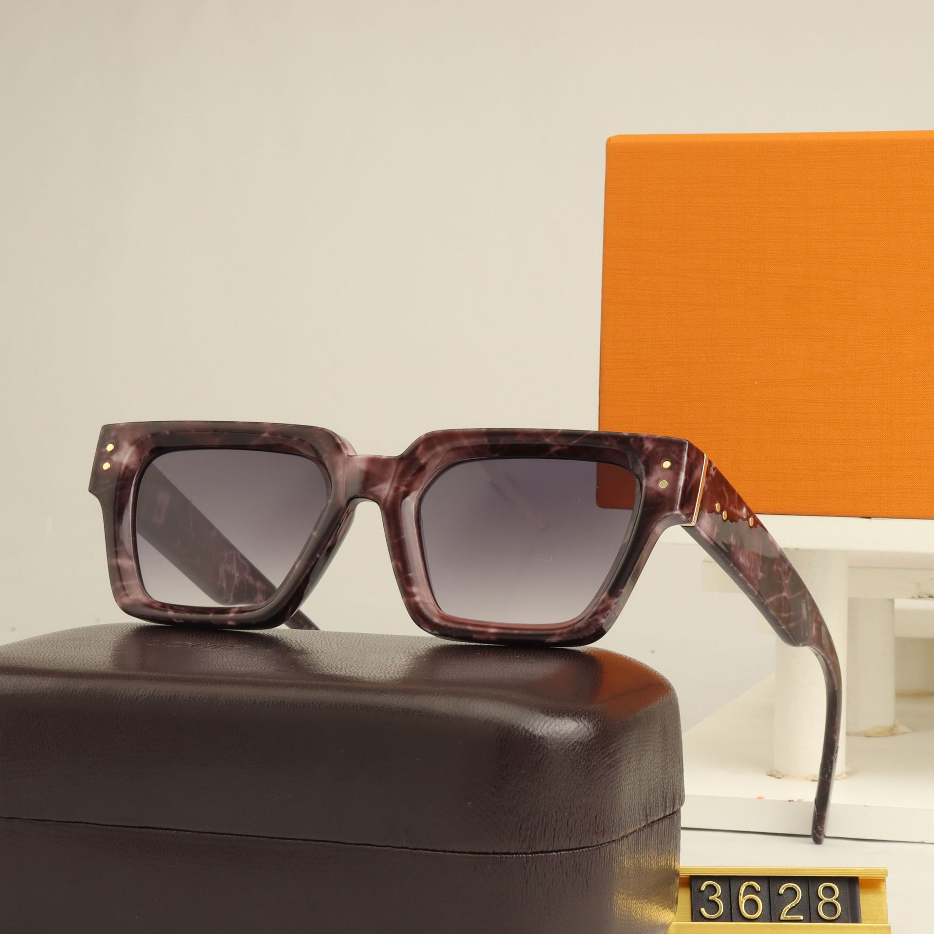 맞춤형 로고 안경 빈티지 여성 태양 안경 레트로 그늘 새로운 선글라스 도착 디자인 브랜드