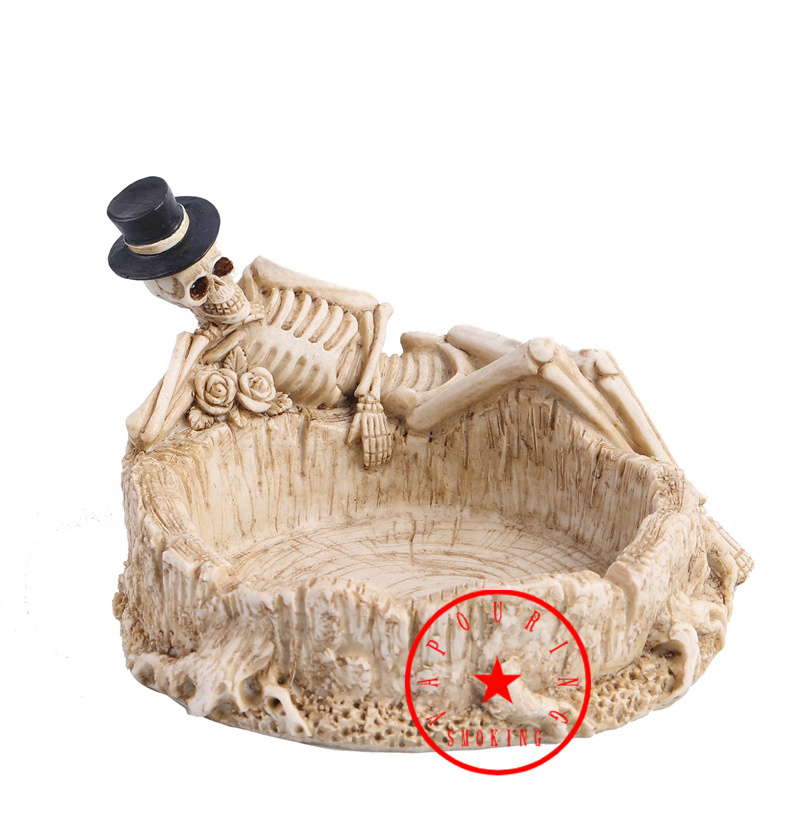 Latest Cool Resin Smoking Ashtray Innovative Art Skull Shape Desktop Tobacco Cigarette Tips Support Portable Container Bracket Holder Soot Ash Ashtrays