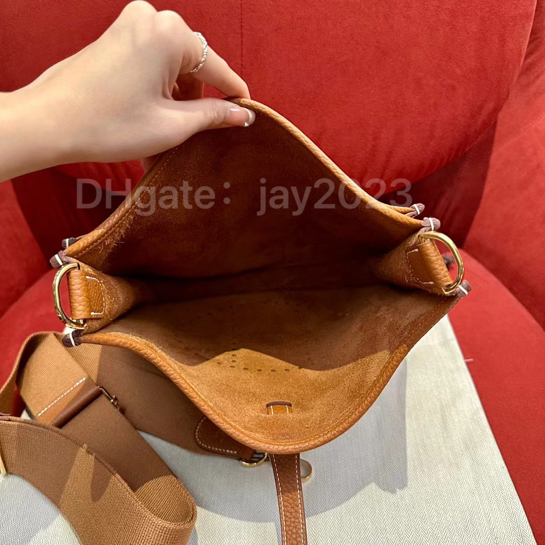 10s Luxury Handmade Designer Bag Togo Handväskor Bag axel crossbody tygväska äkta kalvskinn läder mjuk hudväskor messenger mini 18 cm stor 29 cm