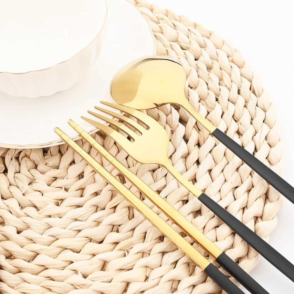 Camp Kitchen Luxury Chopsticks Knife Fork Spoon Cutlery Set 18/White Gold Dinnerware Set Stainless Steel Flatware Korean Tableware Set YQ240123