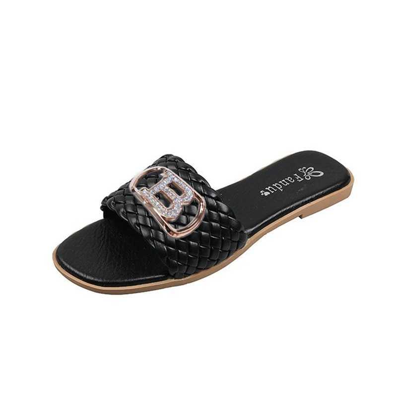 Hemskor Kvinnor Luxury Decor Weave Design Flat Sandals Open-Toe Fashion Vacation Casual Slides Elegant Party Sexy Office-Ladies Nya skor YQ240122