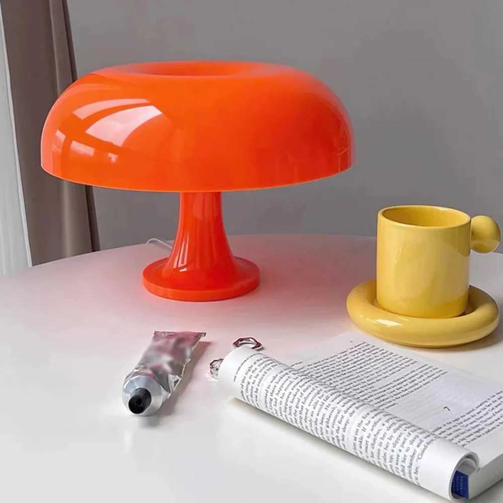 Lampy biurkowe Lampa stołowa LED do hotelowej sypialni nocna dekoracja salonu nowoczesne minimalistyczne oświetlenie biurka
