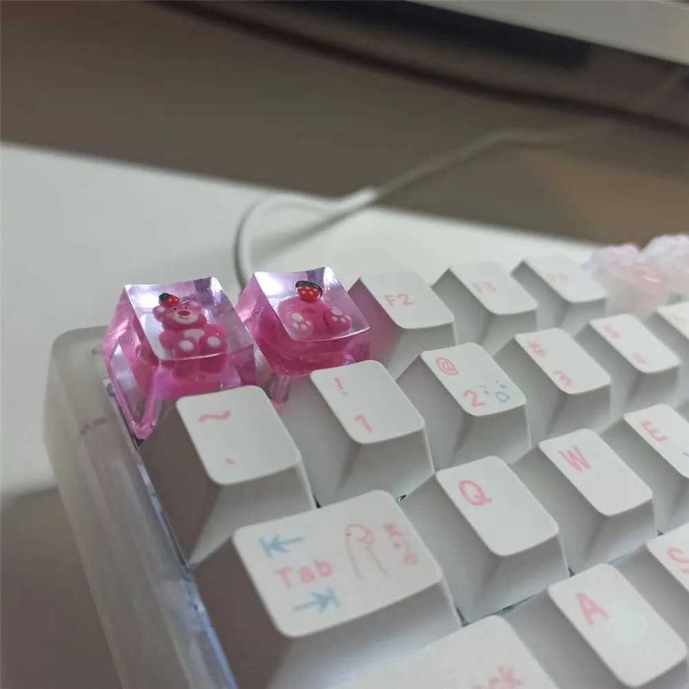 Keyboards Keyboards Cute Cartoon Game Keycap Handmade Drop Glue Backlit Translucent Key Caps for Mechanical Keyboard Creative Gift YQ240123