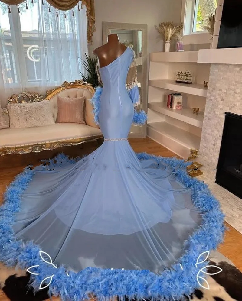 Luxury Baby Blue Prom Dresses for Black Girl 2024 Sparkly Diamond Feather Mermaid Evening Gowns One Shoulder Long Sleeve