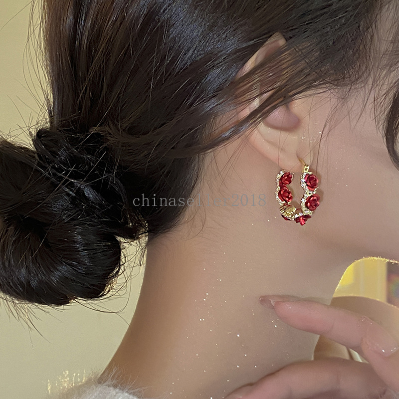 Fashion Red Rose Flower Hoop Earrings for Women Crystal Rhinestone Earrings Metal Wedding Jewelry Gifts