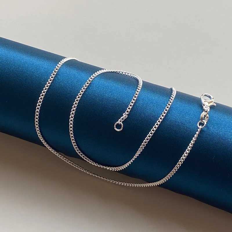 Collane con ciondolo Collana in argento sterling 925 2MM 16-30 pollici Collana a catena a maglie laterali le donne Moda regalo di nozze Accessori gioielli con fascino YQ240124