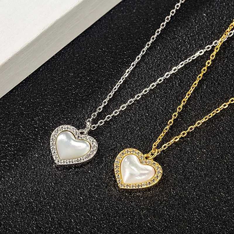 Hangertjeskettingen Nieuwe S925 Sterling Zilver Perzik Witte Parelmoer Hoge Kwaliteit Ketting Luxe Ingelegde Zirkoon Eenvoudige Liefde Dame Ketting YQ240124