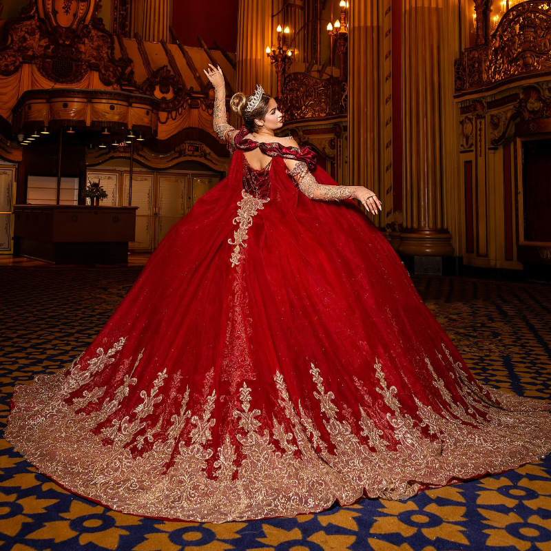 Red Off the Shoulder Ball Gown Quinceanera Dresses Gold Floral Appliques Lace Beads Tull Corset Vestidos De 15 Anos