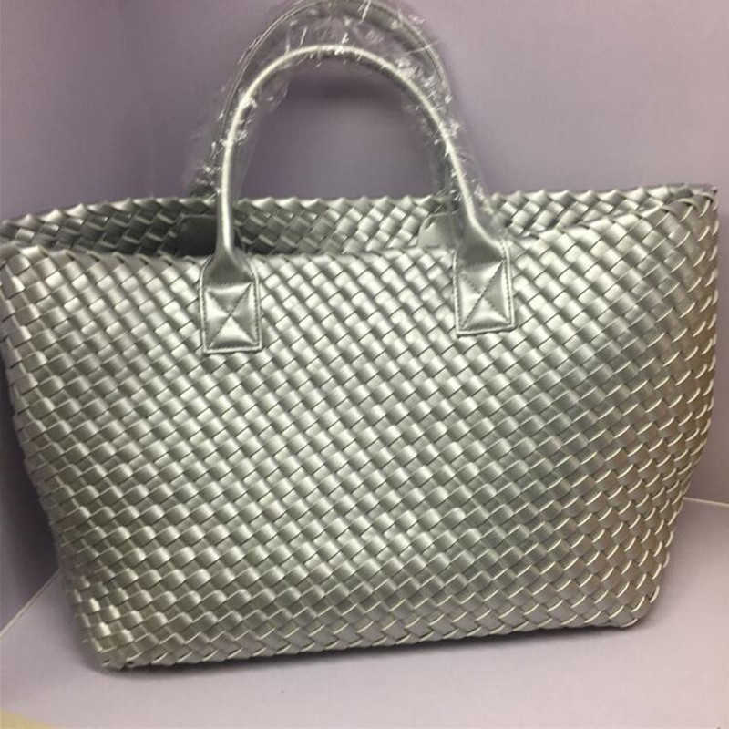 Borsa da donna in tessuto 2021 borsa cesto di verdure portatile di grande capacità intrecciata a mano il tempo libero con una nuova stella invernale