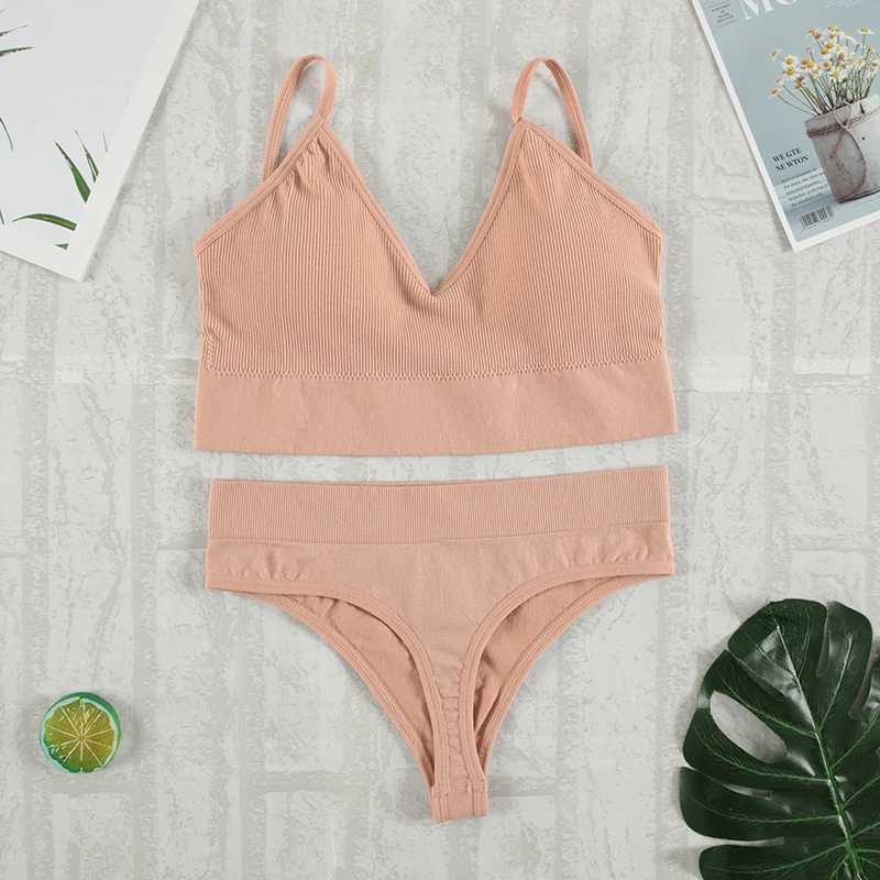 Sexy Set CHRLEISURE Bra Set Underwear Set Women Panties Sexy G-String Seamless Bralette Female Lingerie Soft Tank Crop Top 2022 New