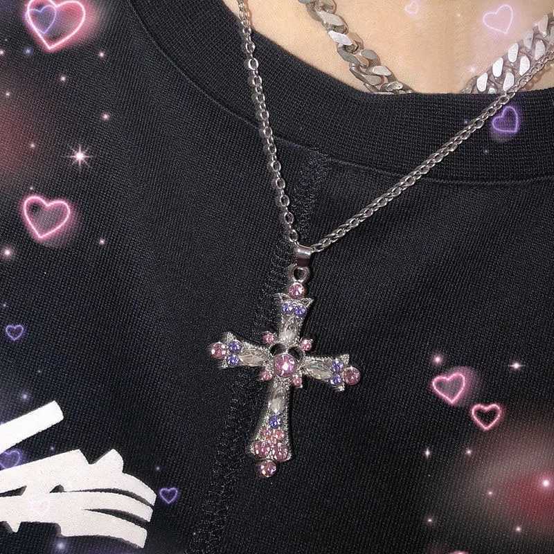 Halsketten mit Anhänger Gothic Big Zircon Cross Halskette Unisex Y2K Unregelmäßige Goth Large Cross Anhänger Halsketten für Männer Frauen Paar Halskette Schmuck YQ240124