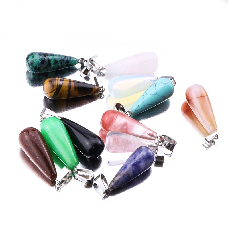 Fashion Natural Stone Crystal Cross Heart Hexagonal Prism Chakra Healing Pendants Charms For Women Crystal Pendant Halsband Tillbehör