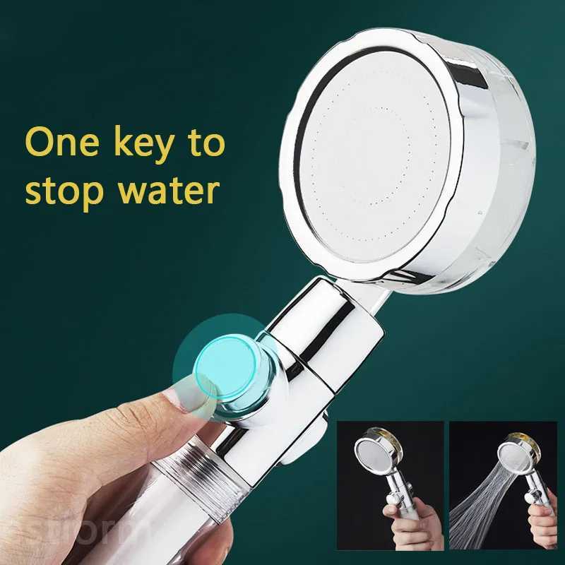 Soffioni doccia bagno Soffione doccia con filtro acqua turbo con tubo flessibile e supporto Doccia a elica portatile ruotata ad alta pressione a 360 gradi con ventola YQ240126