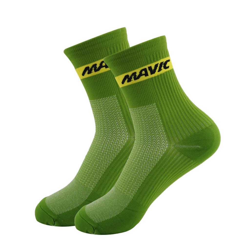 Sports Socks Mid tube cycling socks outdoor sports cycling socks best-selling wear-resistant color matching mid tube socks basketball sock YQ240126