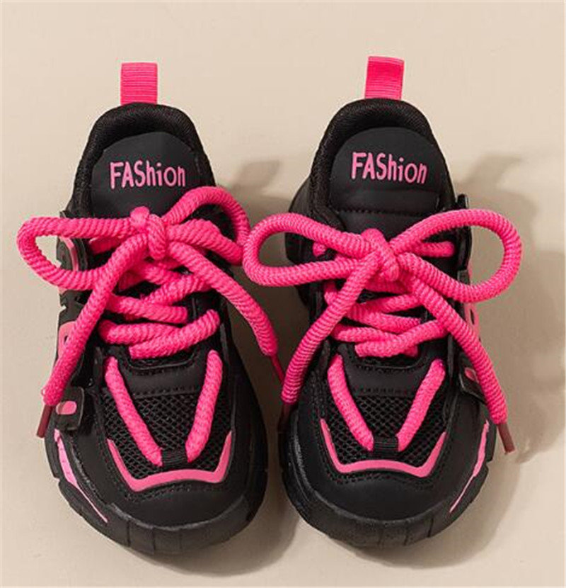 子供向け西部スタイルの太い靴底靴2024新しい女の子の多目的なミドルとビッグボーイズの潮softソールカジュアルシューズタイド