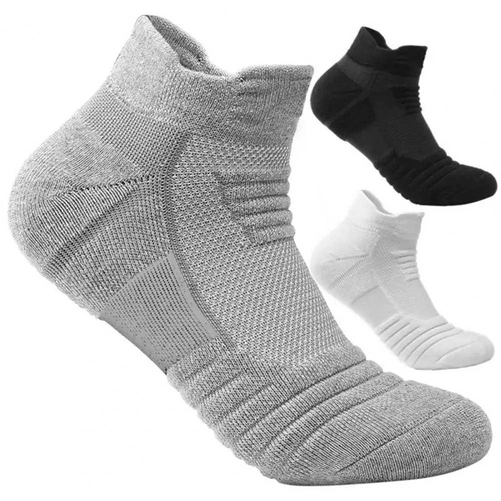 Skarpetki sportowe Skarpetki Solidne kolory zagęszczanie kolarstwa Runcing Running Football Soccer Soccer Sports Anti-Slip Grusten Thermal Socks Men YQ240126