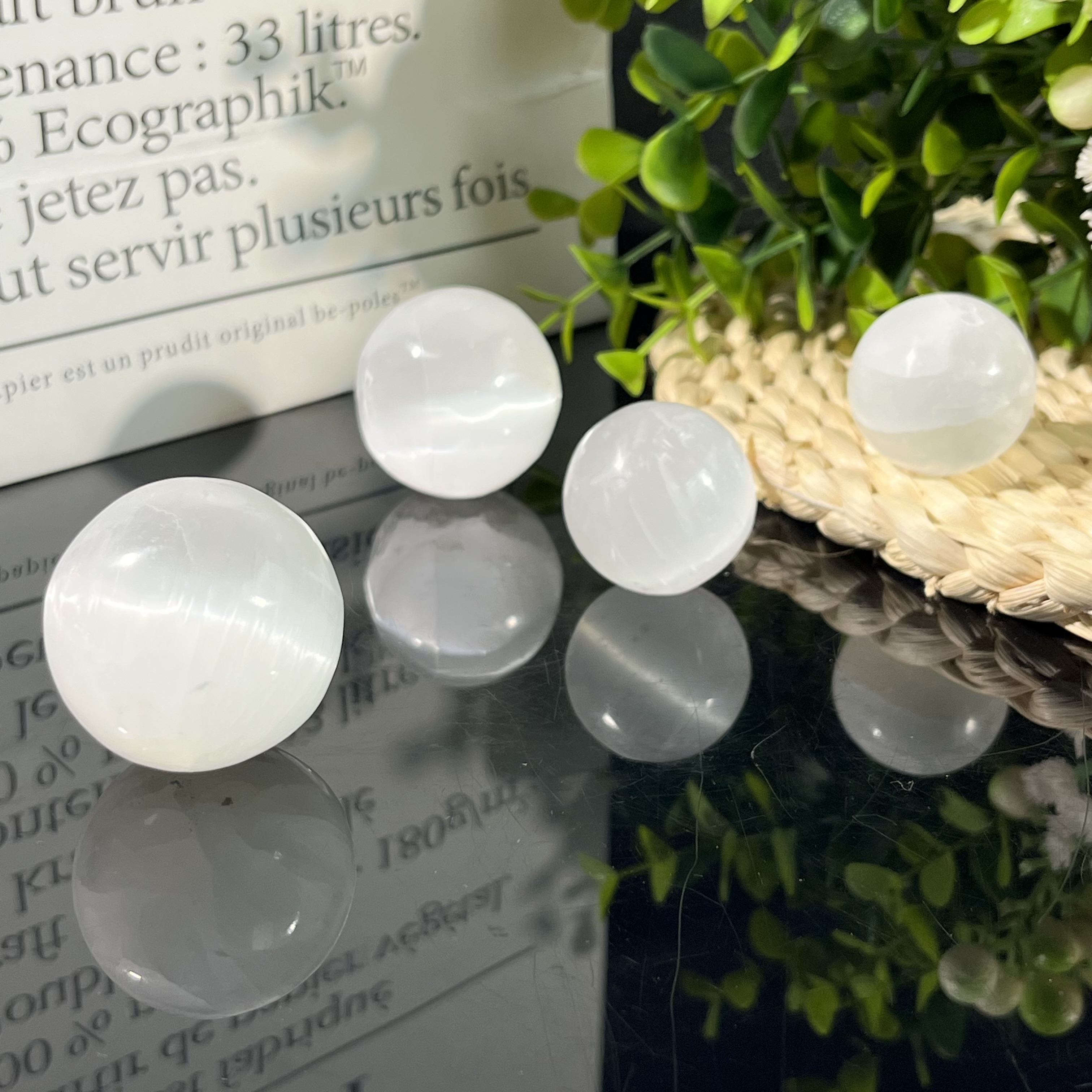 Doğal berrak kuvars kristal küre topu iyileştirici değerli taş hediye enerjisi