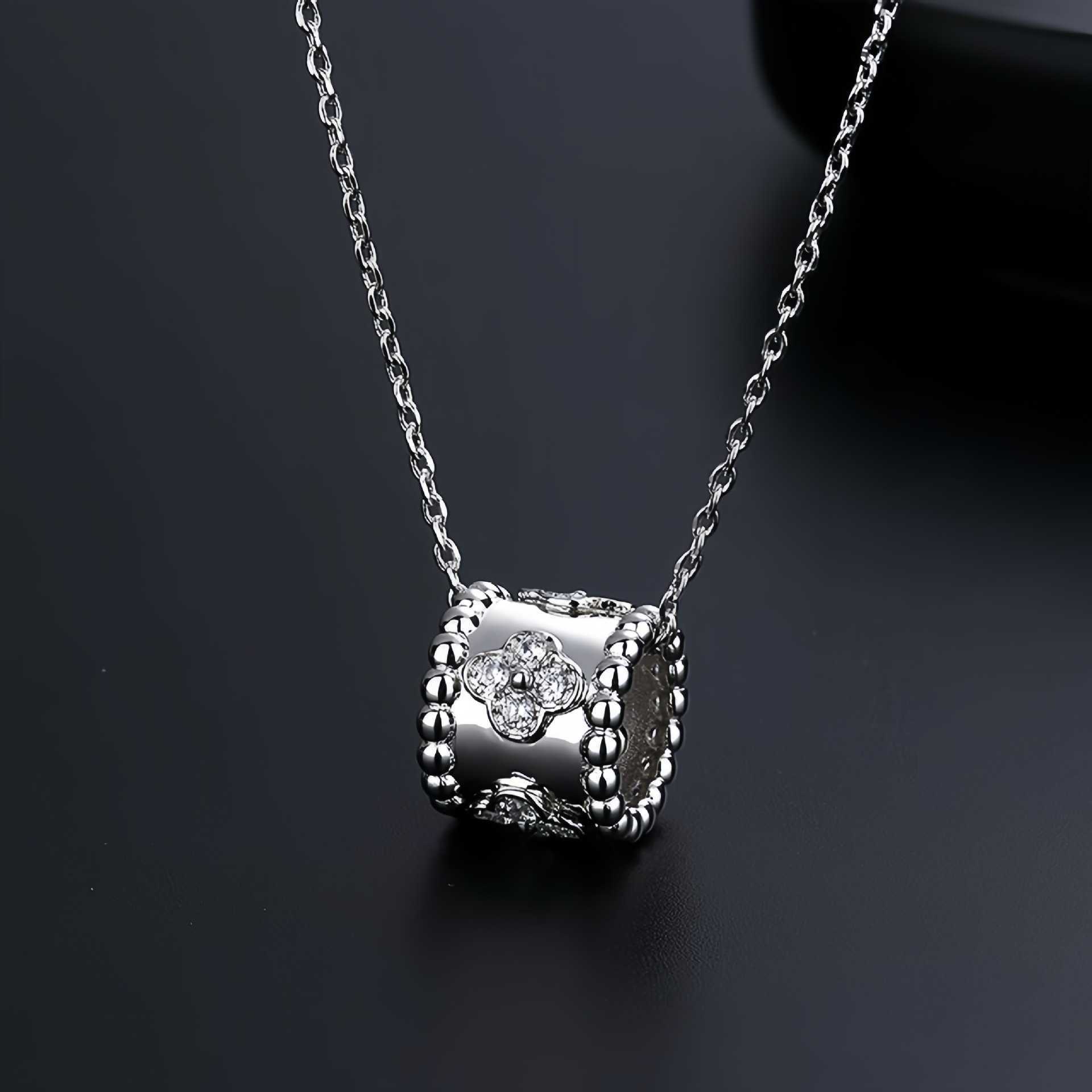 Originele 1to1 Van C-A Hoge versie honingraat kleine taille caleidoscoop ketting voor vrouwen 18K klaver volledige diamant sleutelbeen ketting als een paar cadeau