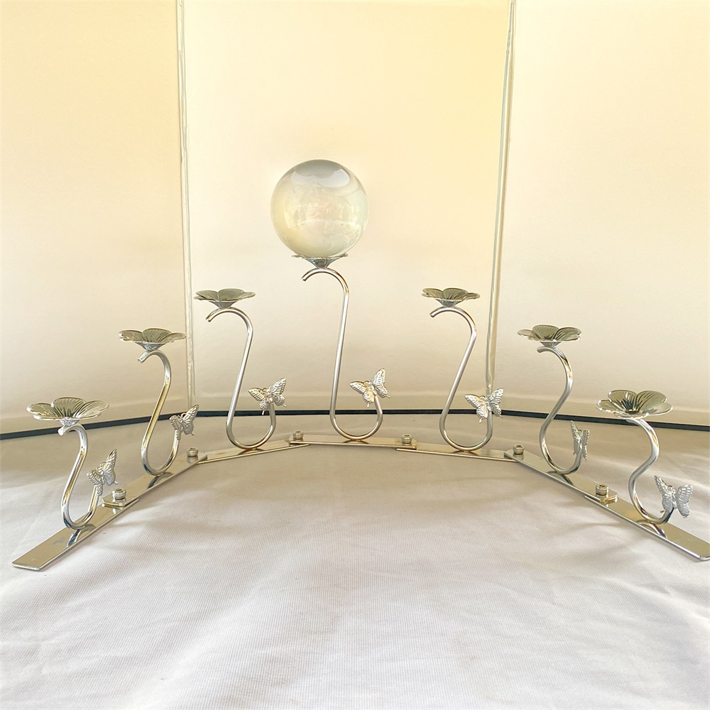 Decorazione domestica Reiki dei chakra del quarzo curativo del piedistallo della sfera di cristallo della sfera di sette fiori del metallo di alta qualità