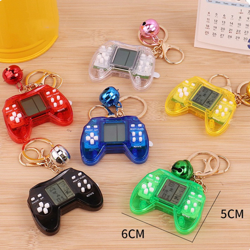 Mini handhållen bärbar gamepad -spelspelare retro spelkontrollbox nyckelring inbyggd i spelkontroll mini videospel konsol nyckel hängande leksak