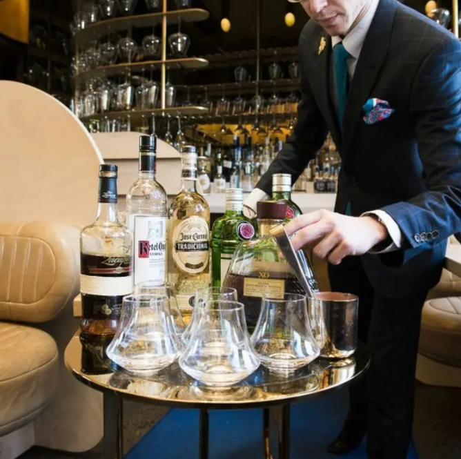 Whisky sentant la tasse en cristal Cocktails whisky parfum vin tasse Brandy renifler cristal arôme professionnel dégustation tasses en verre