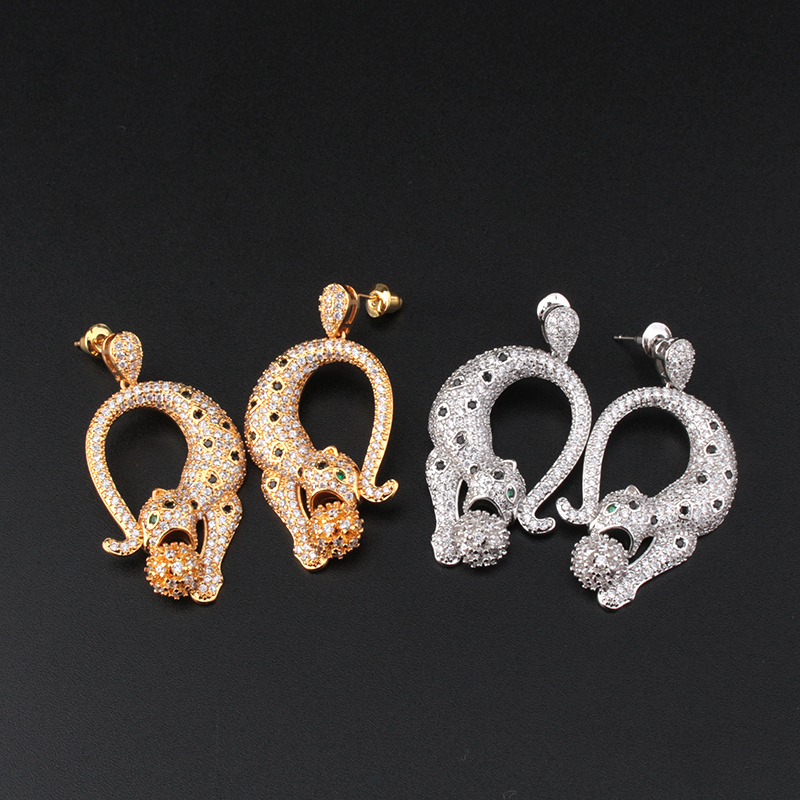 Mode vilda överdrivna lyxiga halsband leopard bitande boll full diamanter armband par ring födelsedag present designer smycken set pkc0099