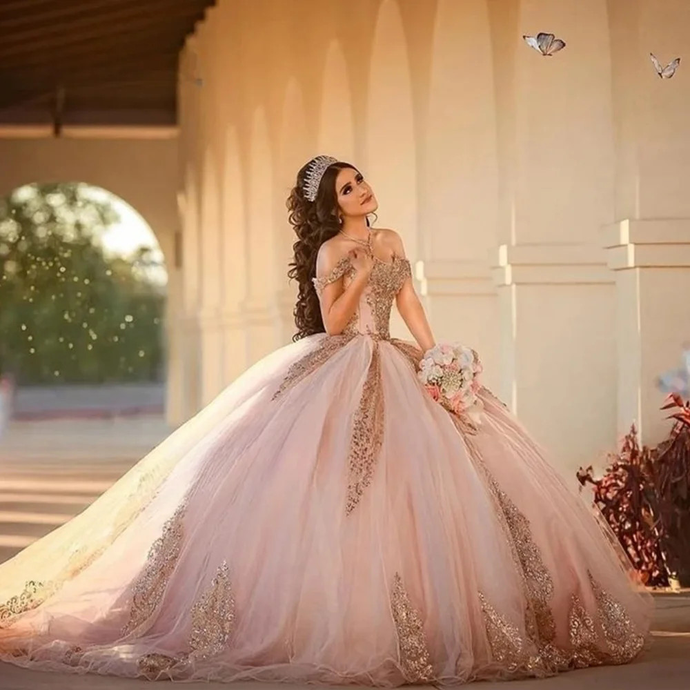 Rose Floral Quinceanera Robes Chérie 3D Fleurs Volants Corset Doux 15 Robes De Anos Robe De Bal Hors De L'épaule Robe De Bal