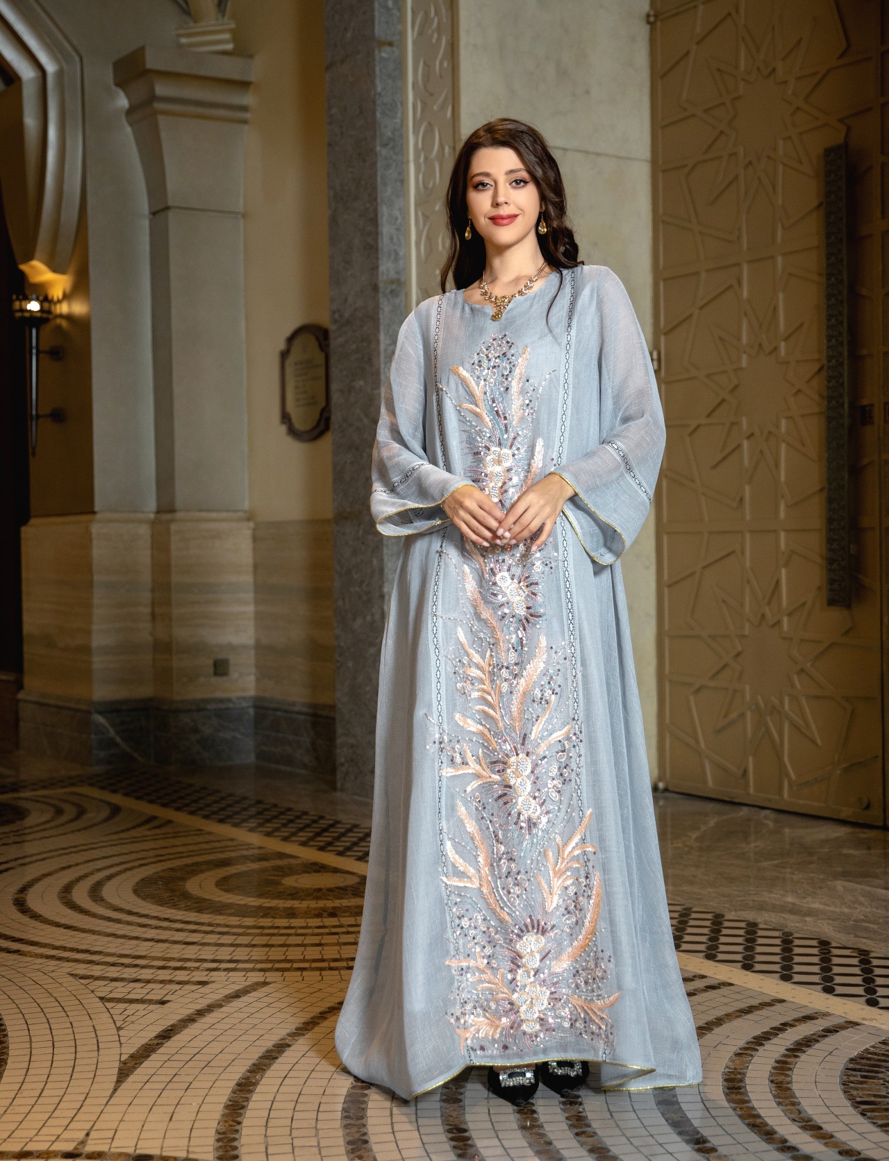 التطريز الفاخر الديكور الترتر مسلم دبي السهرة فستان أبيا أزياء Kaftan الشرق الأوسط السعودية جلابيا رداء الفساتين التركية التركية التركية