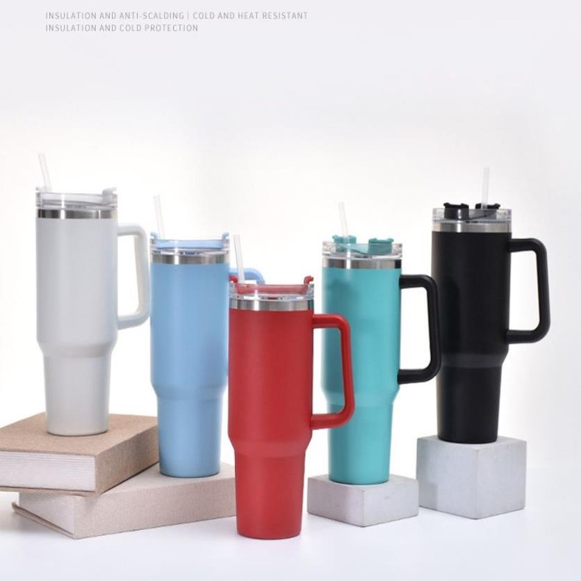 Nouveau gobelet en acier inoxydable de 40 oz avec poignée couvercle paille grande capacité tasse à bière conservation de la chaleur bouteille d'eau tasse de camping en plein air va225J